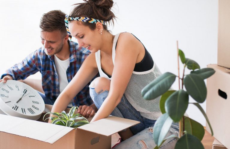 couple moving out